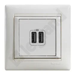 VALENA MODUŁ BIAŁY GNIAZDO USB 2X 1500MA 5V