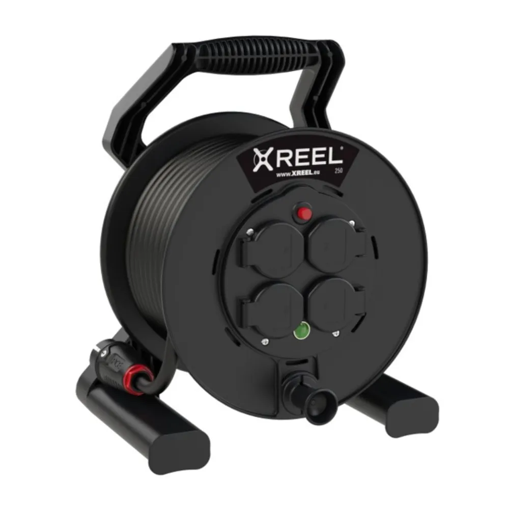 XREEL PRZEDŁUŻACZ ZWIJANY 40 MB 1-FAZ  WYJŚCIE 4XGS Z TER. WEJŚCIE H05RR-F 3X2,5 (OW)