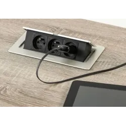 GNIAZDA WPUSZCZANE W BLAT 3X230V GNIAZDO Z UZIEMIENIEM, Z KABLEM ALUMINIUM
