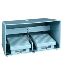 Schneider Electric Harmony XPE Łącznik nożny podwójny z osłoną niebieski 4 NC+ 4NO metalowy, XPEM3110D