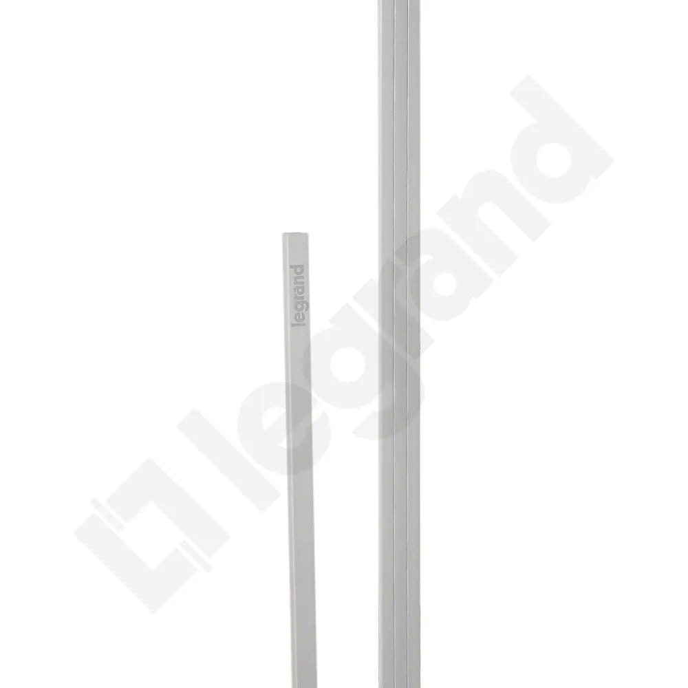 XL3 4000 LISTWA WYKOŃCZENIOWA 2200X725 IP30