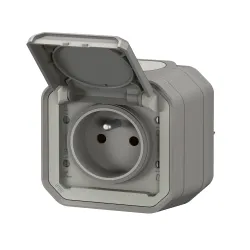 PLEXO NEW - GNIAZDO 2P+Z ZACISKI AUTO KOMPLET NATYNKOWY 16 A - 250 V~ SZARE