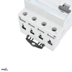 WYŁĄCZNIK RÓŻNICOWOPRĄDOWY AC 4P 40A 30MA SCHELINGER